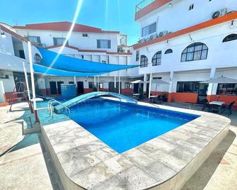 Hotel Moreno - Ciudad Valles - Басейн