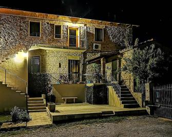 B&B San Paterno industrial Vintage triple room - Rapolano Terme - Edificio