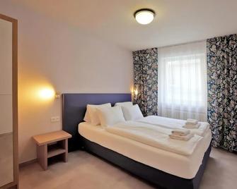 Hotel Kavalír - Carlsbad - Bedroom