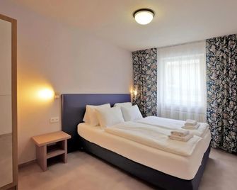 Hotel Kavalír - קרלובי וארי - חדר שינה