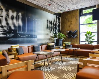 ibis Paris Porte de Clichy Centre - Clichy - Area lounge