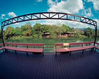 Laluna River House - Chanthaburi