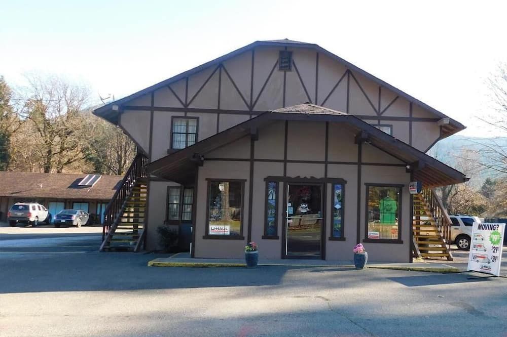 باكوود إن - باكود - مبنى