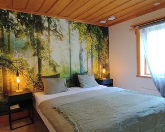 Skålsjögården Timber Lodge - Alfta - Habitación