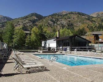 Valley View and Value in Teton Village! - Teton Village - Zwembad