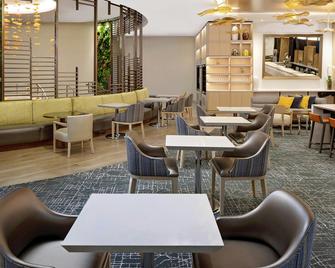 Hilton Grand Vacations Club Chicago Magnificent Mile - Chicago - Restaurant