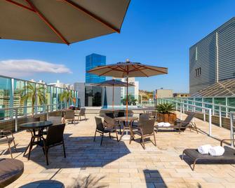 Mercure Belo Horizonte Vila Da Serra Hotel - Belo Horizonte - Pátio