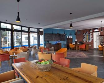 Maya Bistro Hotel Beach - Seferihisar - Restaurante