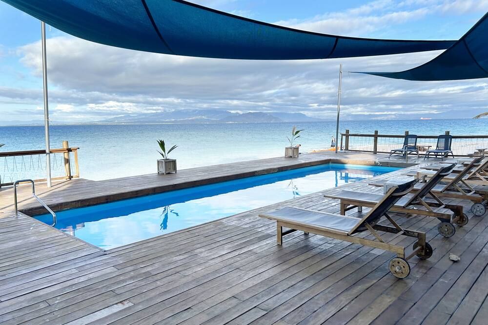 Serenity Island Resort - באונטי איילנד - בריכה