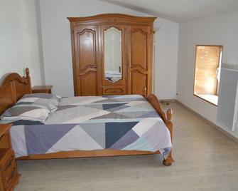 Country house - Saint-Simon-de-Pellouaille - Habitación