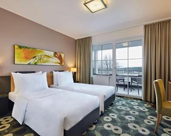 Nürburgring Motorsport Hotel - Nuerburg - Habitación