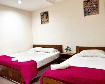 Town Inn Hotel - Jerantut - Bedroom