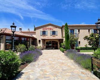 Logis Hotel le Mas de Mon Pere - Saint-Jean-le-Centenier - Edificio