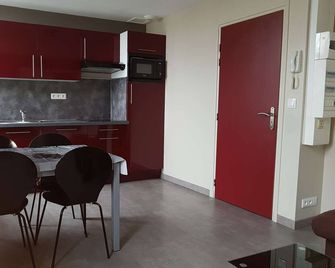 Appart 2-4 Pers Berck-Plage Hyper-Centre - Berck - Kitchen