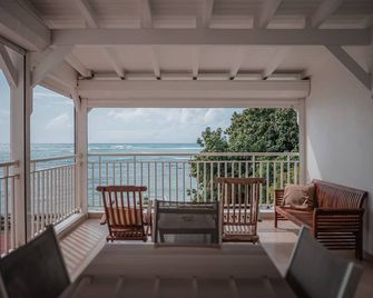 Double room-Standard-Private Bathroom-Sea View - Grand-Bourg - Balcon