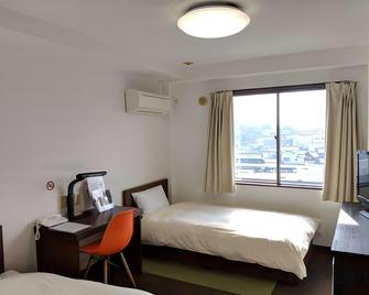 First Hotel Taketoyo - Taketoyo - Bedroom