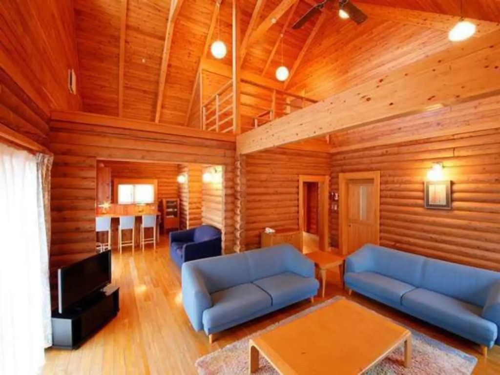 لوج هوتل لارش ليك كاناياما