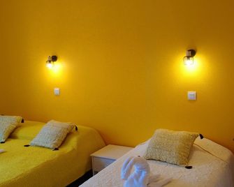 Hôtel de Paris - Lesparre-Médoc - Slaapkamer