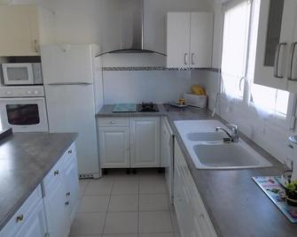 House in Theix, Brittany, near valves, entrance to the Gulf of Morbihan - Theix - Cuisine