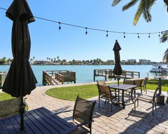 Westwinds 213 - St. Pete Beach