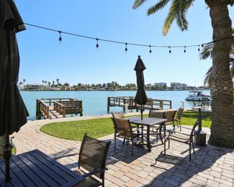 Westwinds 213 - St. Pete Beach