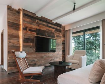 Emeishan Hetang Yunxi Tangquan Hotel - Meishan