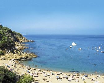 S'Olivera Nº1 by Interhome - Begur - Strand