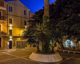 Maison Savoia B&b Apartment - Cagliari - Außenansicht