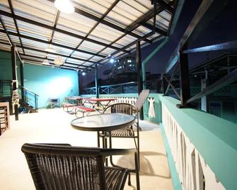 Urban Hostel Bangkok - Bangkok - Pati