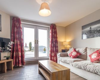 Broc House Suites - Dublin - Living room