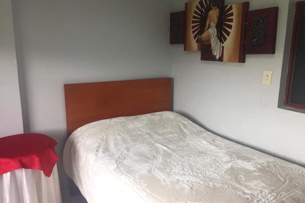 Restaurante Los Cambulos - מאניזאלס - חדר שינה