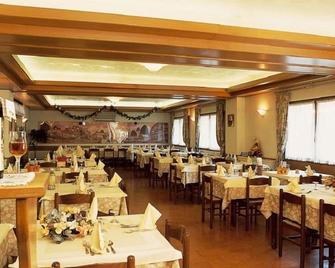 Albergo Ristorante Fratte - Vittorio Veneto - Restaurante