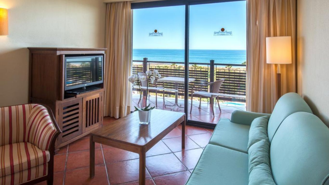 Puerto Antilla Grand Hotel