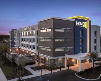 Home2 Suites by Hilton Lakeland North I 4 - Lakeland - Building