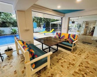 Gostops Plus Goa, Vagator - Goa Velha