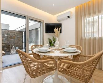 Marinha Grande Apartamentos N2 Zen - Marinha Grande - Sala de jantar