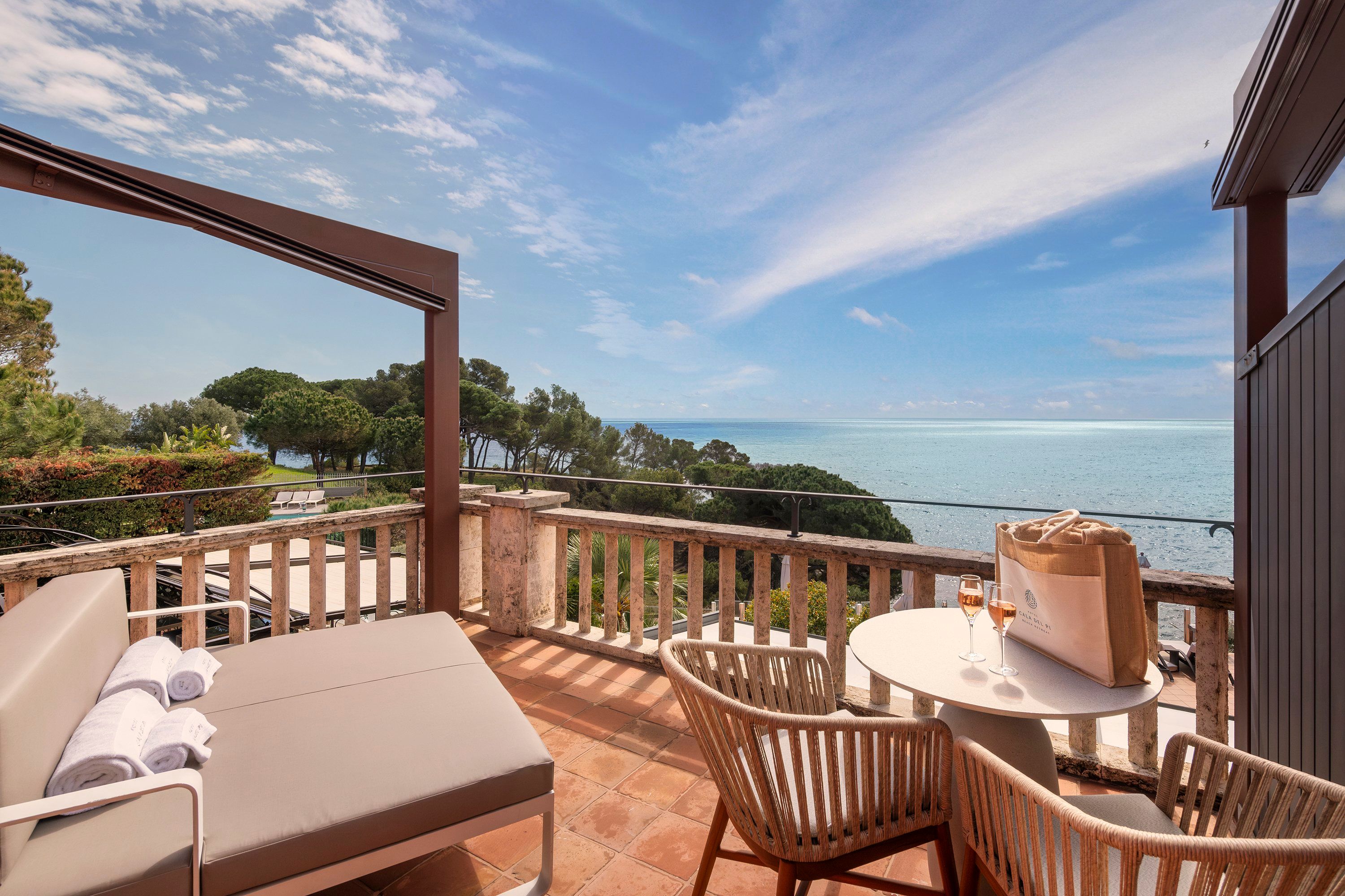 هوتل كالا ديل بي - للبالغين فقط - بلاتجا دو أرو - شرفة