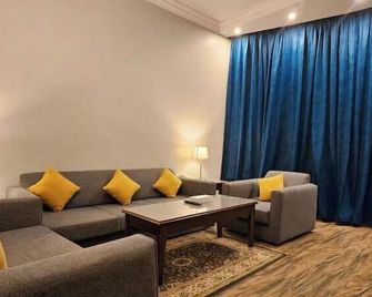 Lazourd Palace Hotel Apartments - Taif - Sala de estar