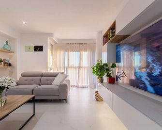 The cool Altet - Elx - Salon