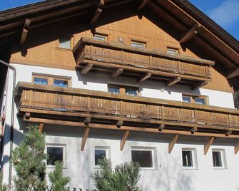 Pension Wirt am Bach - Terento - Building