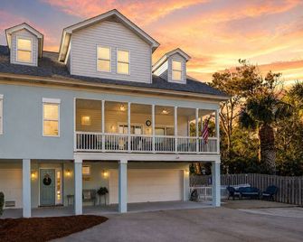 Seaside On 7th - Tybee Island - Budova