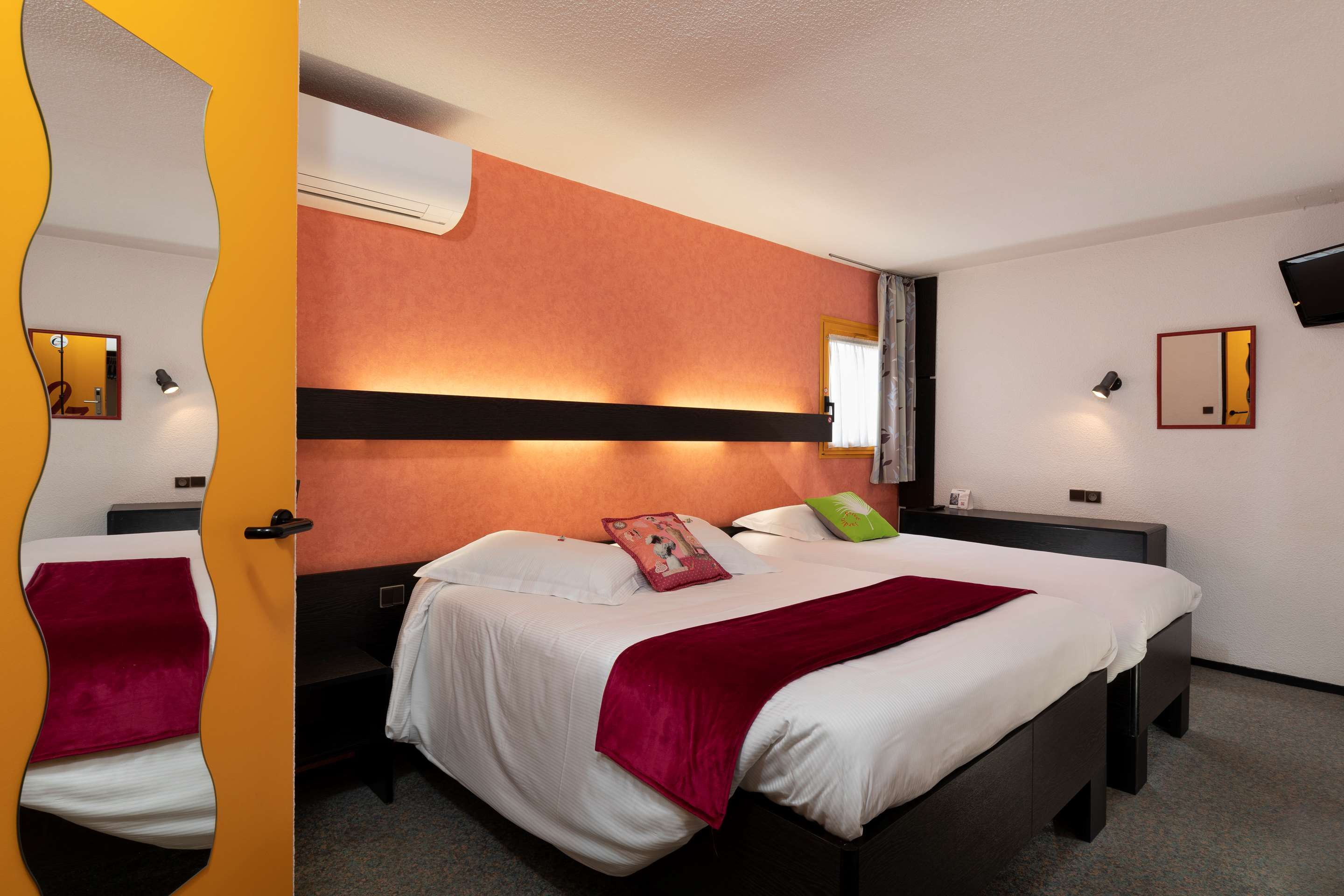 The Originals Access, Bourges Nord Saint-Doulchard thumbnail 2