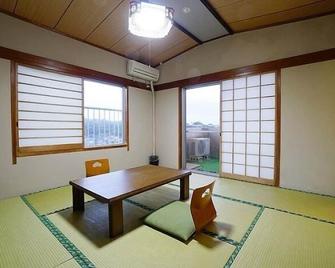 Hotel Yakushima Sanso - Yakushima - Dining room