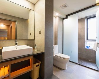 Zhongchen International Hotel - Dalian - Bedroom