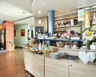 Suite-Home Orléans-Saran - אורליאן - בופה