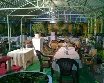 Hotel Sai Brundavan - Puttaparthi - Restaurant