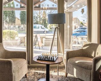 Almondsbury Inn & Lounge - Bristol - Lounge