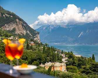 Hotel Meandro - Lake View - Gargnano