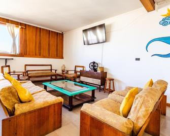 Hostel Del Puerto - Coquimbo - Sala de estar