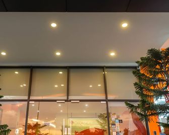 1 Orange Hotel Klia & Klia2 - ספאנג - לובי